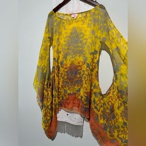 Z&L circle sleeve dress